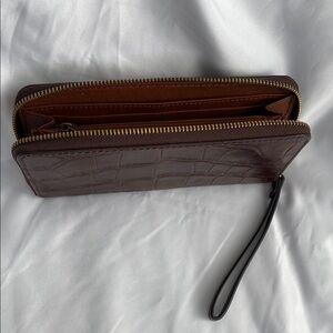 Fossil Brown Leather Zip-Around Wristlet